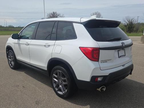 Platinum White Pearl 2023 Honda Passport EX-L
