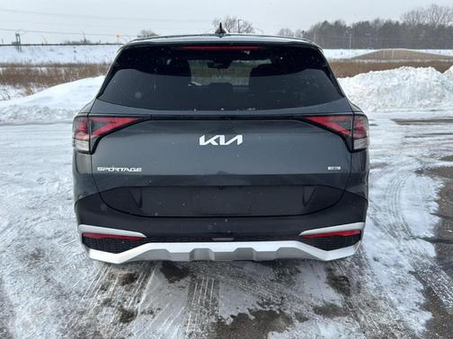 2023 Kia Sportage Hybrid LX