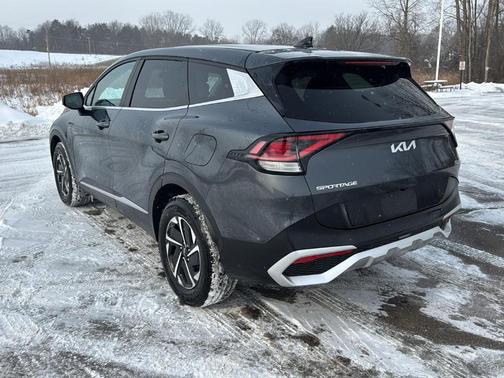 2023 Kia Sportage Hybrid LX