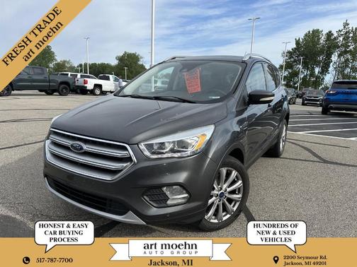 White Platinum Tri-Coat Metallic 2017 Ford Escape Titanium
