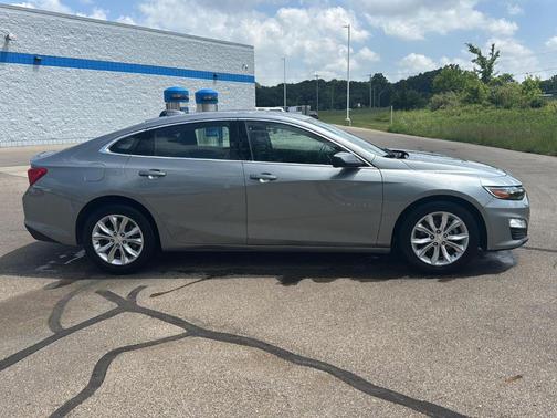 Sterling Gray Metallic 2024 Chevrolet Malibu LT