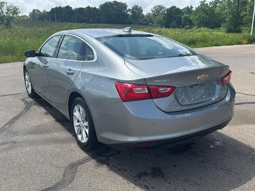 Sterling Gray Metallic 2024 Chevrolet Malibu LT