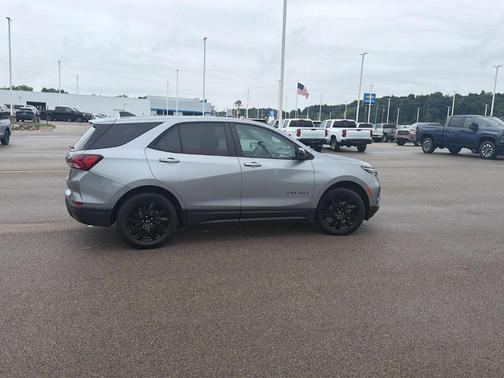 Sterling Gray Metallic 2024 Chevrolet Equinox LS