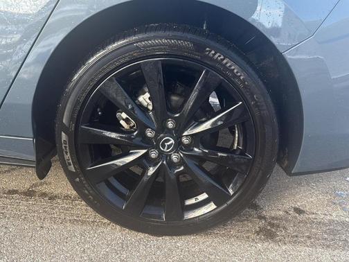 2025 Mazda Mazda3 2.5 S Carbon Edition