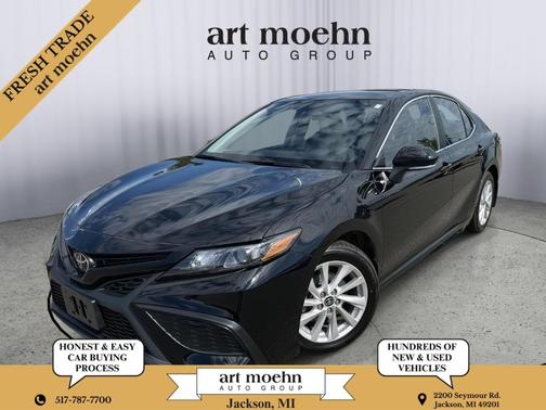 Midnight Black Metallic 2024 Toyota Camry SE