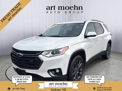 Iridescent Pearl Tricoat 2019 Chevrolet Traverse RS