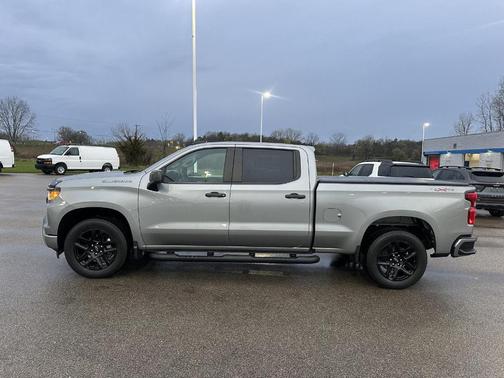 Sterling Gray Metallic 2023 Chevrolet Silverado 1500 Custom