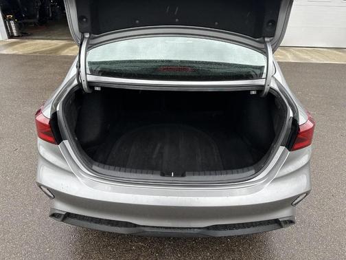 Steel Gray 2024 Kia Forte LXS