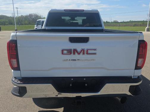 Summit White 2024 GMC Sierra 2500 Pro