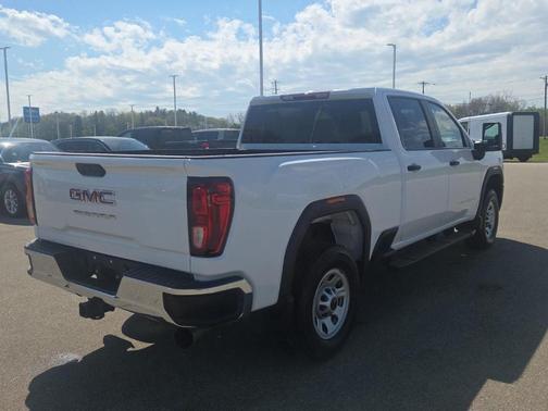 Summit White 2024 GMC Sierra 2500 Pro