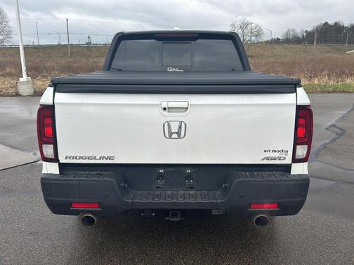 Platinum White Pearl 2023 Honda Ridgeline Black Edition
