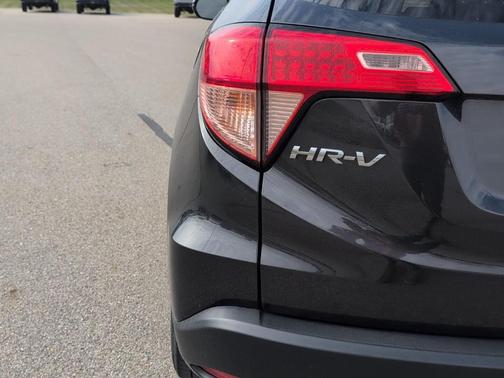 Milano Red 2018 Honda HR-V EX