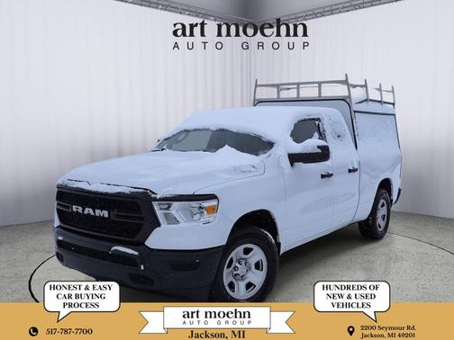 Bright White Clearcoat 2022 RAM 1500 Tradesman