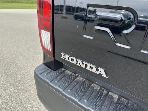 Crystal Black Pearl 2026 Honda Ridgeline RTL