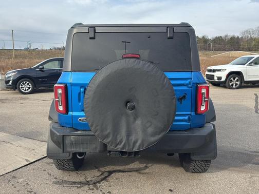 Velocity Blue Metallic 2021 Ford Bronco Wildtrak