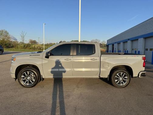 Slate Gray Metallic 2024 Chevrolet Silverado 1500 RST