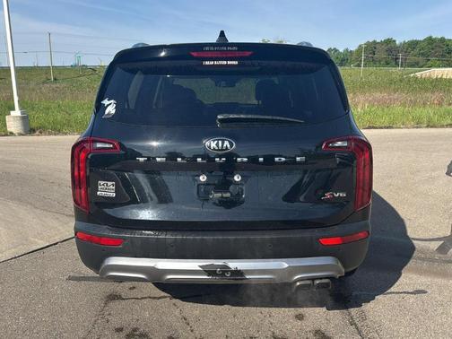 Ebony Black 2020 Kia Telluride S