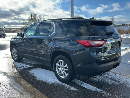 2020 Chevrolet Traverse LT Cloth