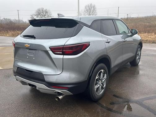 Sterling Gray Metallic 2025 Chevrolet Blazer LT