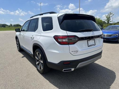 Platinum White Pearl 2025 Honda Pilot Elite