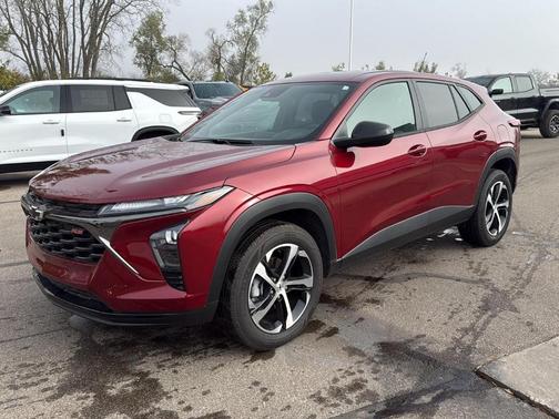 Crimson Metallic 2025 Chevrolet Trax 1RS