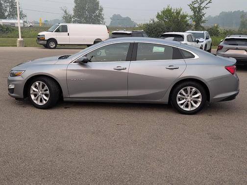 Sterling Gray Metallic 2023 Chevrolet Malibu LT