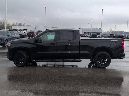 Black 2021 Chevrolet Silverado 1500 RST