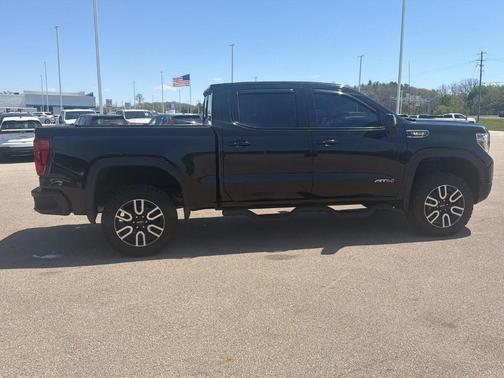 Onyx Black 2021 GMC Sierra 1500 AT4