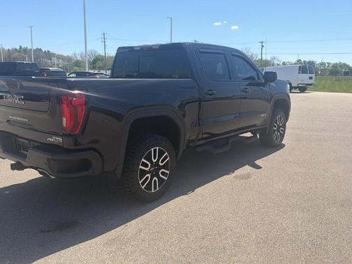 Onyx Black 2021 GMC Sierra 1500 AT4