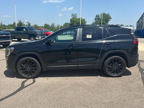 Ebony Twilight Metallic 2024 GMC Terrain SLE
