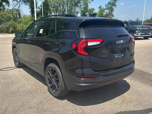 Ebony Twilight Metallic 2024 GMC Terrain SLE