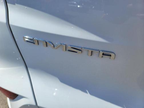 Summit White 2024 Buick Envista Preferred