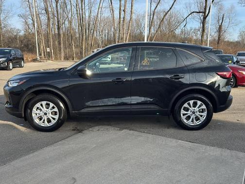 Agate Black Metallic 2025 Ford Escape Active