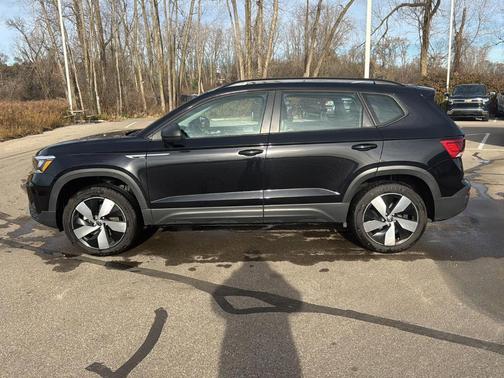 2024 Volkswagen Taos 1.5T S