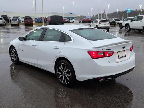 2023 Chevrolet Malibu RS