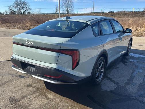 2025 Kia K4 