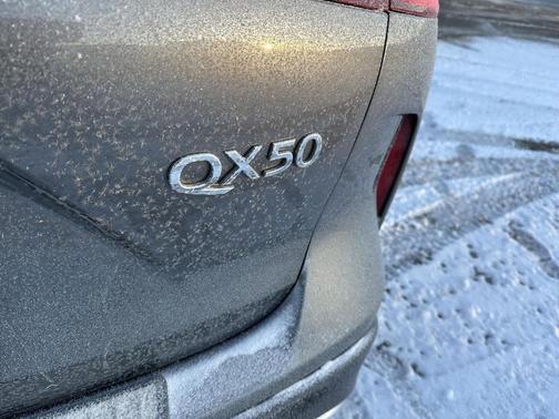 2019 INFINITI QX50 ESSENTIAL