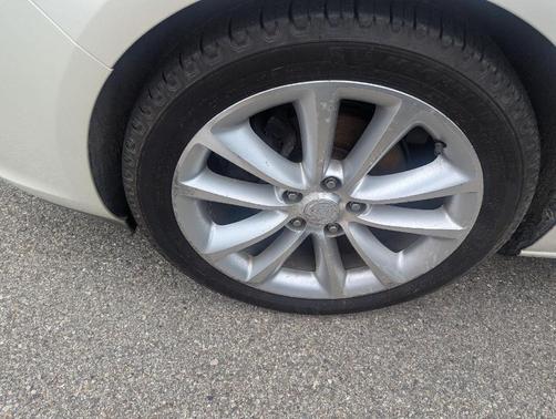 2013 Buick Verano Base