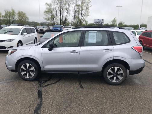 2017 Subaru Forester 2.5i