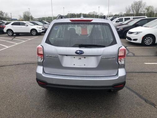 2017 Subaru Forester 2.5i