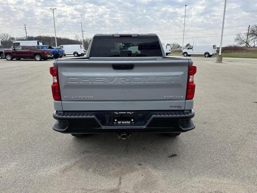 2024 Chevrolet Silverado 1500 Custom Trail Boss