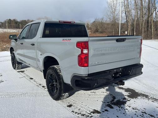 2024 Chevrolet Silverado 1500 Custom Trail Boss