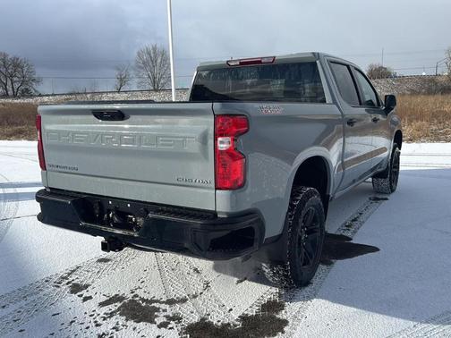 2024 Chevrolet Silverado 1500 Custom Trail Boss