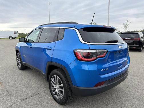 Laser Blue 2020 Jeep Compass Latitude