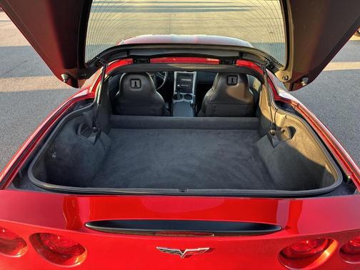 Victory Red 2005 Chevrolet Corvette