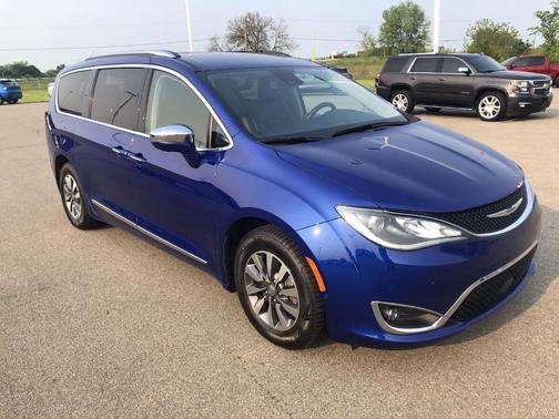 2020 Chrysler Pacifica Hybrid Limited