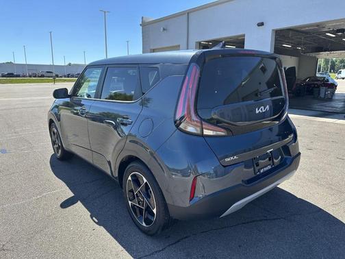 Gravity Gray 2025 Kia Soul EX