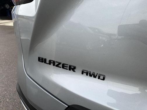 Sterling Gray Metallic 2023 Chevrolet Blazer 2LT