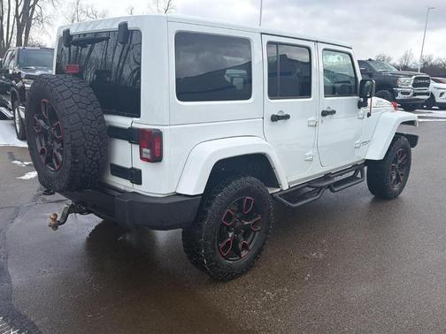 2017 Jeep Wrangler Unlimited Sahara