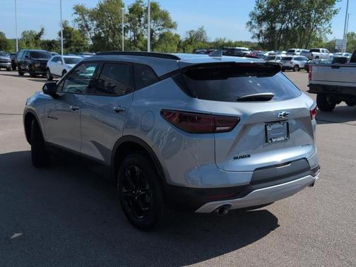 Sterling Gray Metallic 2023 Chevrolet Blazer 2LT
